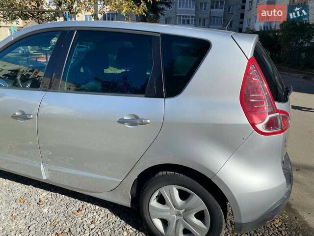 Серый Рено Сценик, объемом двигателя 1.5 л и пробегом 176 тыс. км за 6299 $, фото 31 на Automoto.ua