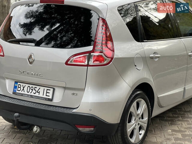 Сірий Рено Сценік, об'ємом двигуна 1.6 л та пробігом 290 тис. км за 7250 $, фото 6 на Automoto.ua