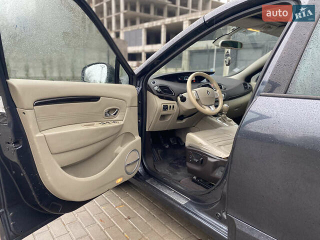 Серый Рено Сценик, объемом двигателя 1.6 л и пробегом 215 тыс. км за 6350 $, фото 6 на Automoto.ua