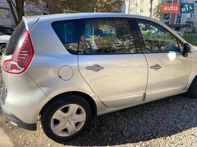 Серый Рено Сценик, объемом двигателя 1.5 л и пробегом 176 тыс. км за 6299 $, фото 43 на Automoto.ua