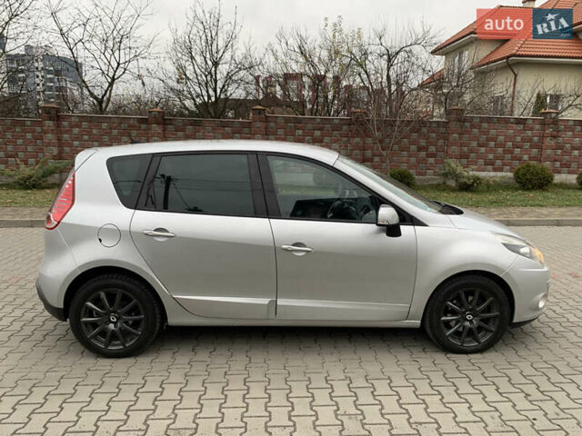 Серый Рено Сценик, объемом двигателя 1.5 л и пробегом 209 тыс. км за 7400 $, фото 13 на Automoto.ua