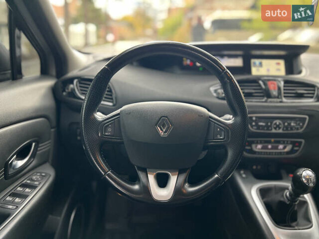 Рено Сценік 2011 у Львові на Automoto.ua Сірий Рено Сценік, об'ємом двигуна 1.6 л та пробігом 208 тис. км за 7250 $, фото 14 на Automoto.ua