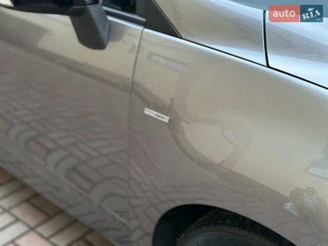 Сірий Рено Сценік, об'ємом двигуна 1.5 л та пробігом 236 тис. км за 6999 $, фото 10 на Automoto.ua