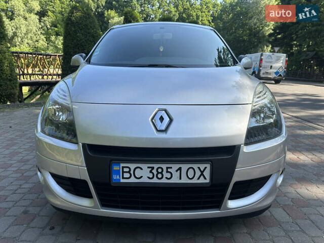Сірий Рено Сценік, об'ємом двигуна 1.5 л та пробігом 240 тис. км за 6950 $, фото 8 на Automoto.ua