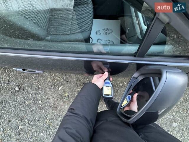 Серый Рено Сценик, объемом двигателя 1.6 л и пробегом 241 тыс. км за 7500 $, фото 69 на Automoto.ua