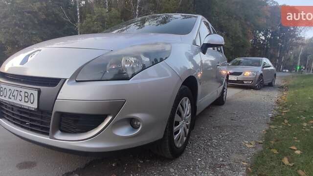Сірий Рено Сценік, об'ємом двигуна 1.46 л та пробігом 290 тис. км за 7200 $, фото 6 на Automoto.ua