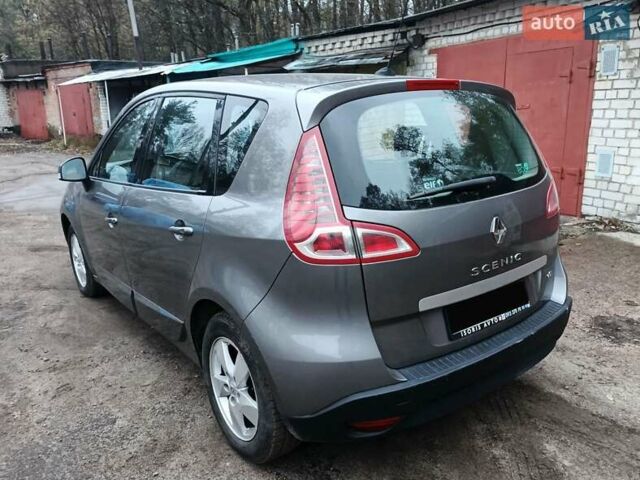 Серый Рено Сценик, объемом двигателя 1.5 л и пробегом 222 тыс. км за 7000 $, фото 13 на Automoto.ua