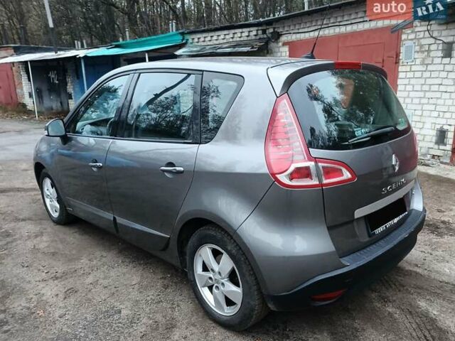 Серый Рено Сценик, объемом двигателя 1.5 л и пробегом 222 тыс. км за 7000 $, фото 11 на Automoto.ua