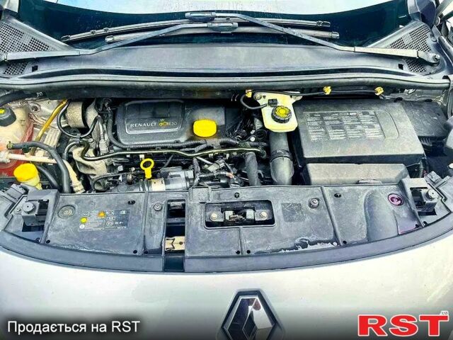 Серый Рено Сценик, объемом двигателя 16 л и пробегом 274 тыс. км за 7299 $, фото 9 на Automoto.ua