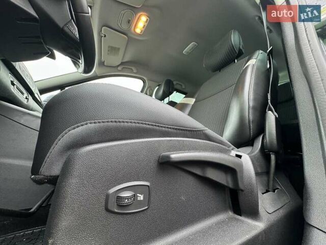 Сірий Рено Сценік, об'ємом двигуна 1.6 л та пробігом 233 тис. км за 7999 $, фото 48 на Automoto.ua