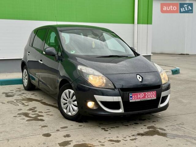 Сірий Рено Сценік, об'ємом двигуна 1.6 л та пробігом 233 тис. км за 8300 $, фото 3 на Automoto.ua