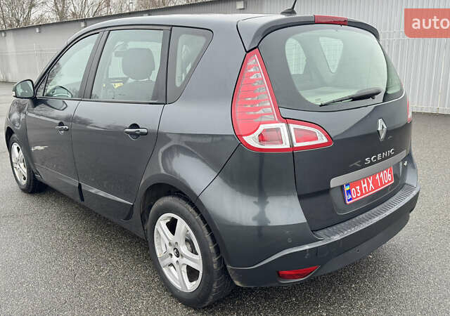 Серый Рено Сценик, объемом двигателя 1.5 л и пробегом 234 тыс. км за 7300 $, фото 3 на Automoto.ua