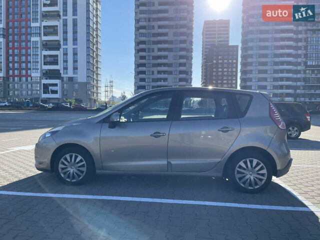 Сірий Рено Сценік, об'ємом двигуна 1.5 л та пробігом 299 тис. км за 6800 $, фото 3 на Automoto.ua