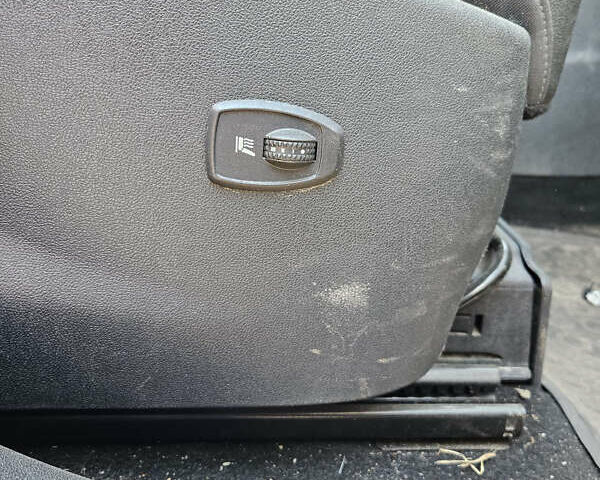 Сірий Рено Сценік, об'ємом двигуна 1.46 л та пробігом 270 тис. км за 4200 $, фото 27 на Automoto.ua