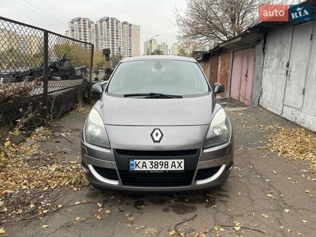 Сірий Рено Сценік, об'ємом двигуна 0 л та пробігом 207 тис. км за 6700 $, фото 6 на Automoto.ua