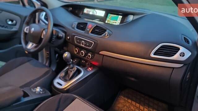 Сірий Рено Сценік, об'ємом двигуна 1.46 л та пробігом 290 тис. км за 7200 $, фото 62 на Automoto.ua