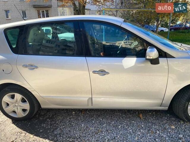 Серый Рено Сценик, объемом двигателя 1.5 л и пробегом 176 тыс. км за 6299 $, фото 41 на Automoto.ua