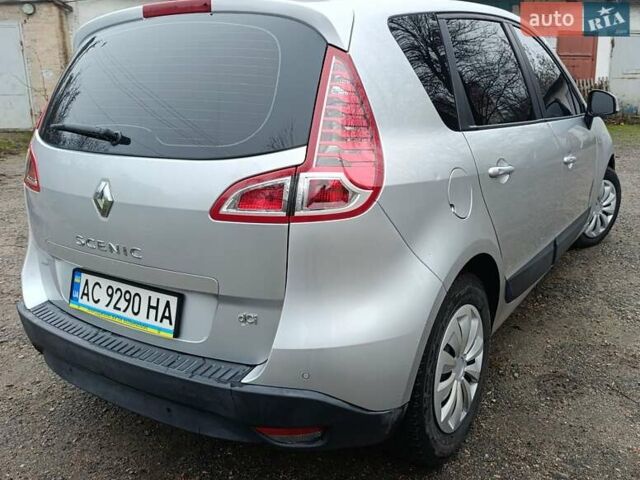 Сірий Рено Сценік, об'ємом двигуна 1.5 л та пробігом 183 тис. км за 7100 $, фото 8 на Automoto.ua