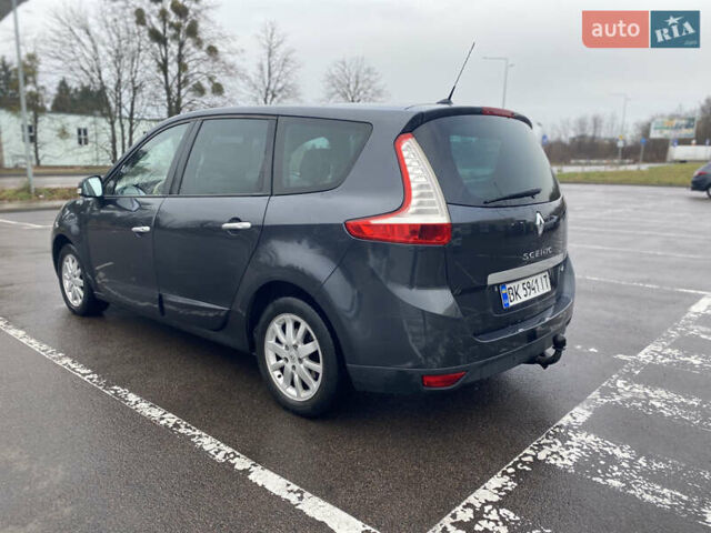 Сірий Рено Сценік, об'ємом двигуна 1.6 л та пробігом 215 тис. км за 6350 $, фото 8 на Automoto.ua