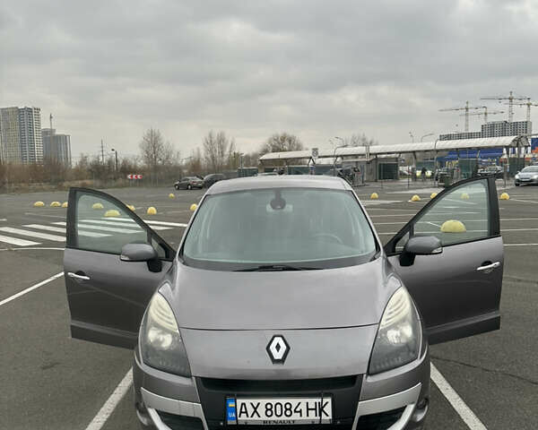 Сірий Рено Сценік, об'ємом двигуна 1.46 л та пробігом 290 тис. км за 7500 $, фото 8 на Automoto.ua