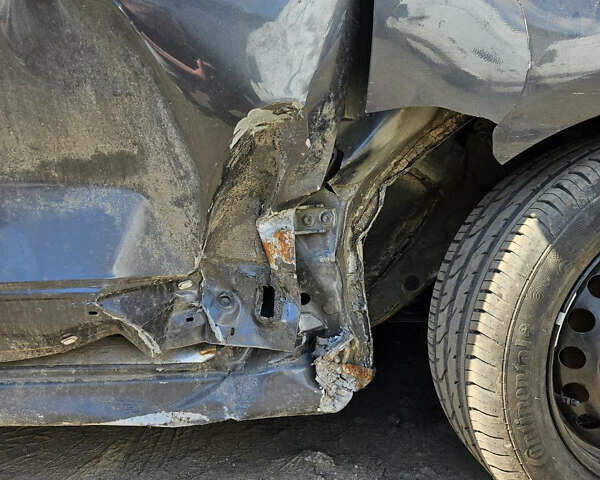 Сірий Рено Сценік, об'ємом двигуна 1.46 л та пробігом 270 тис. км за 4200 $, фото 43 на Automoto.ua