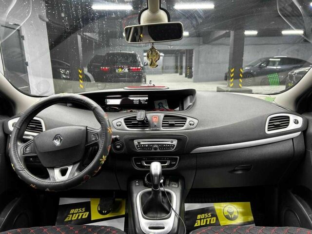 Серый Рено Сценик, объемом двигателя 1.5 л и пробегом 380 тыс. км за 6500 $, фото 17 на Automoto.ua