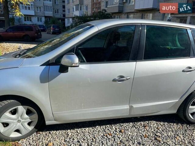 Серый Рено Сценик, объемом двигателя 1.5 л и пробегом 176 тыс. км за 6299 $, фото 17 на Automoto.ua