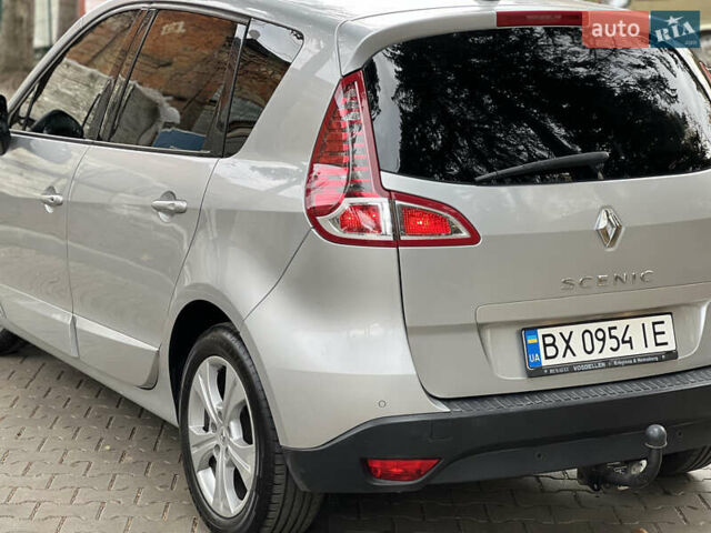 Рено Сценік 2011 у Львові на Automoto.ua Сірий Рено Сценік, об'ємом двигуна 1.6 л та пробігом 208 тис. км за 7250 $, фото 9 на Automoto.ua