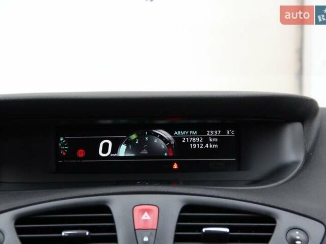 Сірий Рено Сценік, об'ємом двигуна 1.6 л та пробігом 217 тис. км за 6300 $, фото 20 на Automoto.ua