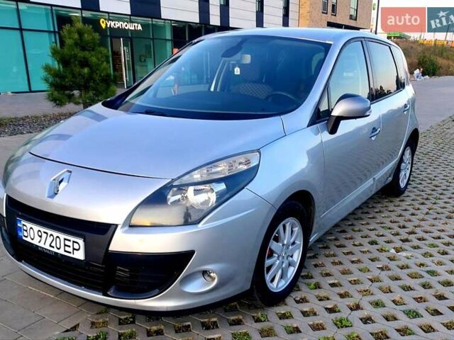 Серый Рено Сценик, объемом двигателя 1.5 л и пробегом 309 тыс. км за 6300 $, фото 2 на Automoto.ua