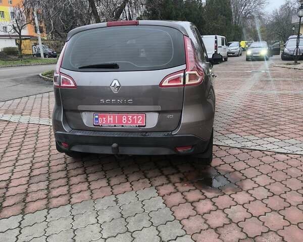 Серый Рено Сценик, объемом двигателя 1.5 л и пробегом 251 тыс. км за 8250 $, фото 9 на Automoto.ua