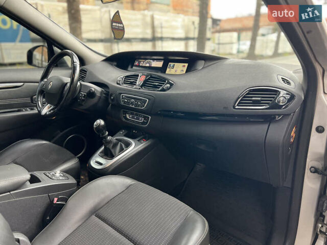 Сірий Рено Сценік, об'ємом двигуна 1.6 л та пробігом 290 тис. км за 7250 $, фото 18 на Automoto.ua