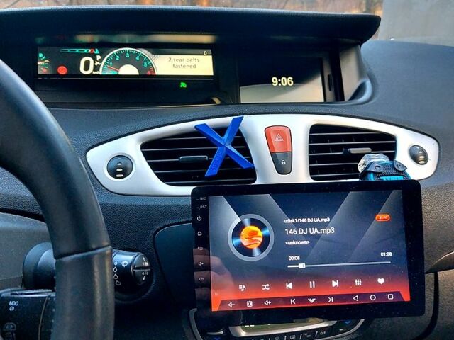 Серый Рено Сценик, объемом двигателя 1.5 л и пробегом 266 тыс. км за 7800 $, фото 6 на Automoto.ua