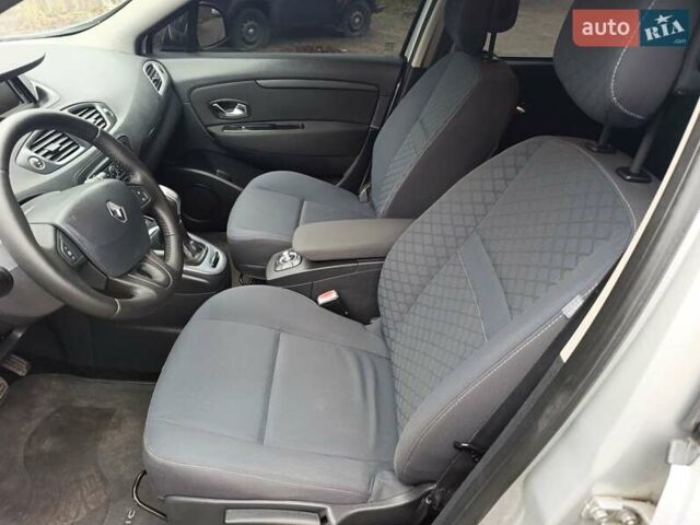 Сірий Рено Сценік, об'ємом двигуна 1.5 л та пробігом 183 тис. км за 7100 $, фото 18 на Automoto.ua