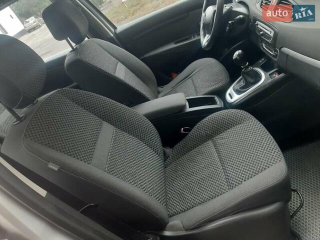Сірий Рено Сценік, об'ємом двигуна 1.46 л та пробігом 194 тис. км за 5500 $, фото 10 на Automoto.ua
