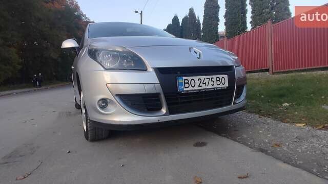 Сірий Рено Сценік, об'ємом двигуна 1.46 л та пробігом 290 тис. км за 7200 $, фото 39 на Automoto.ua