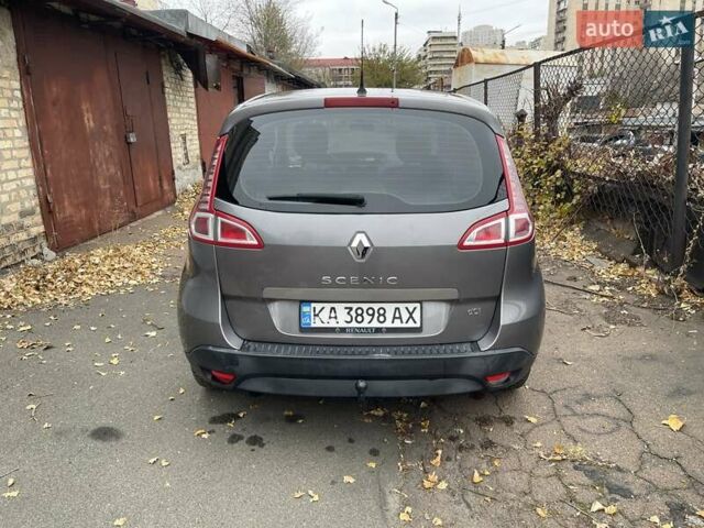 Сірий Рено Сценік, об'ємом двигуна 0 л та пробігом 207 тис. км за 6700 $, фото 2 на Automoto.ua