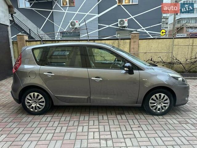 Сірий Рено Сценік, об'ємом двигуна 1.5 л та пробігом 236 тис. км за 6999 $, фото 9 на Automoto.ua