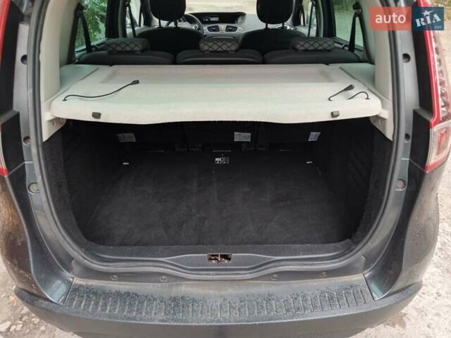 Сірий Рено Сценік, об'ємом двигуна 1.6 л та пробігом 280 тис. км за 7700 $, фото 8 на Automoto.ua