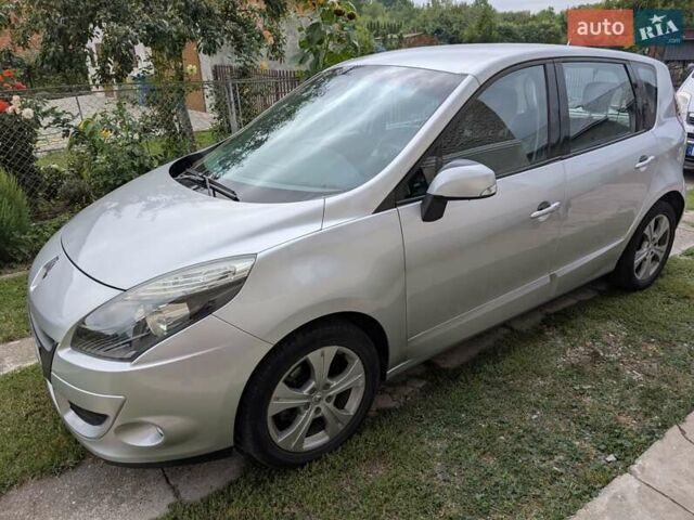 Сірий Рено Сценік, об'ємом двигуна 1.46 л та пробігом 218 тис. км за 6800 $, фото 6 на Automoto.ua