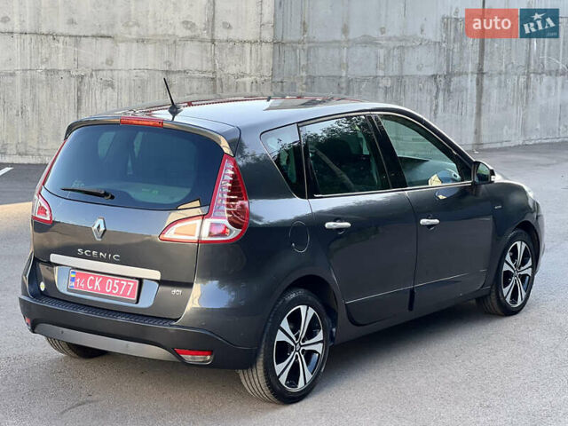 Сірий Рено Сценік, об'ємом двигуна 1.5 л та пробігом 230 тис. км за 8400 $, фото 40 на Automoto.ua