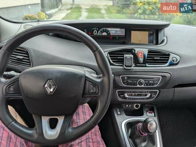 Сірий Рено Сценік, об'ємом двигуна 1.46 л та пробігом 218 тис. км за 6800 $, фото 4 на Automoto.ua