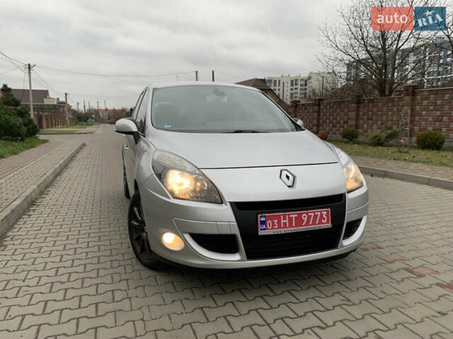 Серый Рено Сценик, объемом двигателя 1.5 л и пробегом 209 тыс. км за 7400 $, фото 4 на Automoto.ua