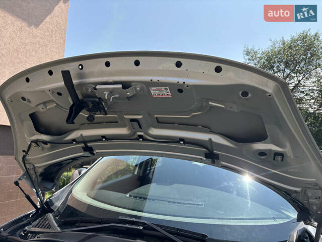 Серый Рено Сценик, объемом двигателя 1.6 л и пробегом 358 тыс. км за 6700 $, фото 19 на Automoto.ua