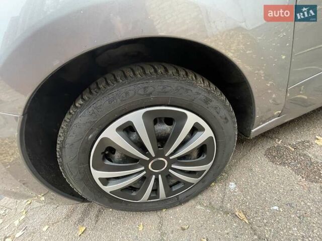 Сірий Рено Сценік, об'ємом двигуна 0 л та пробігом 207 тис. км за 6700 $, фото 30 на Automoto.ua