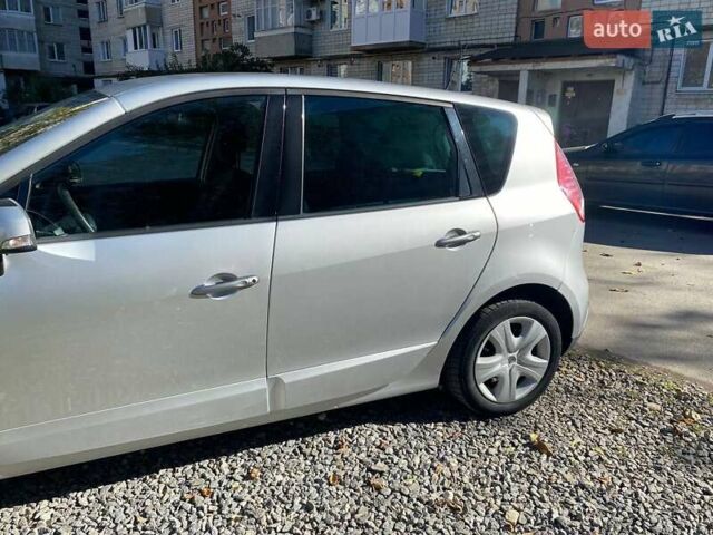 Серый Рено Сценик, объемом двигателя 1.5 л и пробегом 176 тыс. км за 6299 $, фото 21 на Automoto.ua