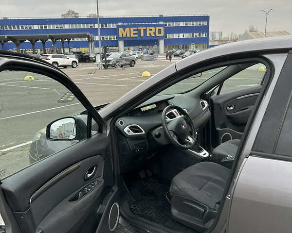 Сірий Рено Сценік, об'ємом двигуна 1.46 л та пробігом 290 тис. км за 7500 $, фото 10 на Automoto.ua