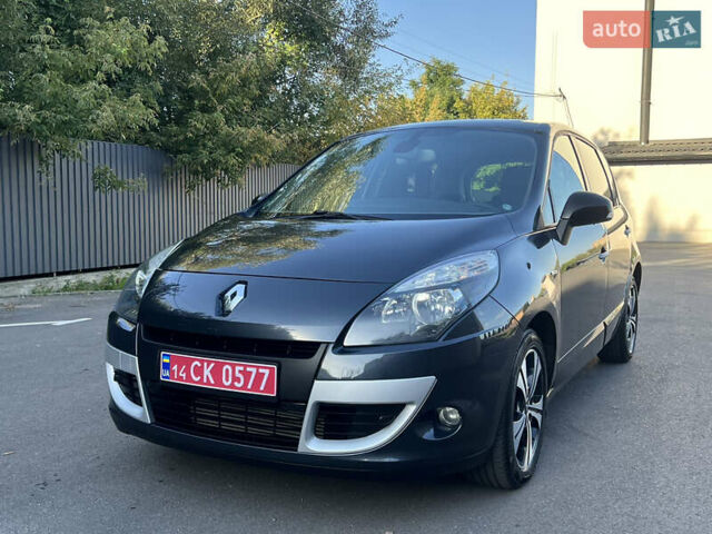 Сірий Рено Сценік, об'ємом двигуна 1.5 л та пробігом 230 тис. км за 8400 $, фото 87 на Automoto.ua