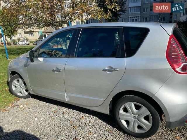 Серый Рено Сценик, объемом двигателя 1.5 л и пробегом 176 тыс. км за 6299 $, фото 7 на Automoto.ua