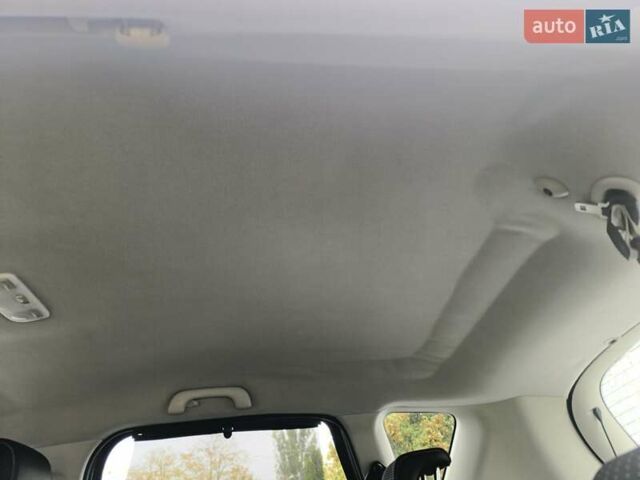 Рено Сценик 2011 в Харькове на Automoto.ua Серый Рено Сценик, объемом двигателя 1.46 л и пробегом 262 тыс. км за 8200 $, фото 37 на Automoto.ua